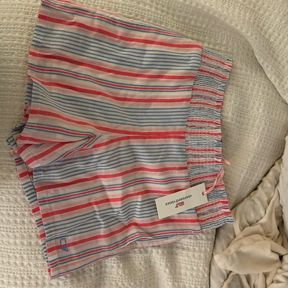 Brand new with tags girls vineyard vines shorts